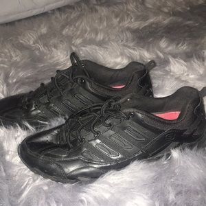 Unisex NonSlip sneakers